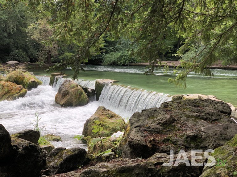 Small Falls, Schwabinger Bach, Munchën